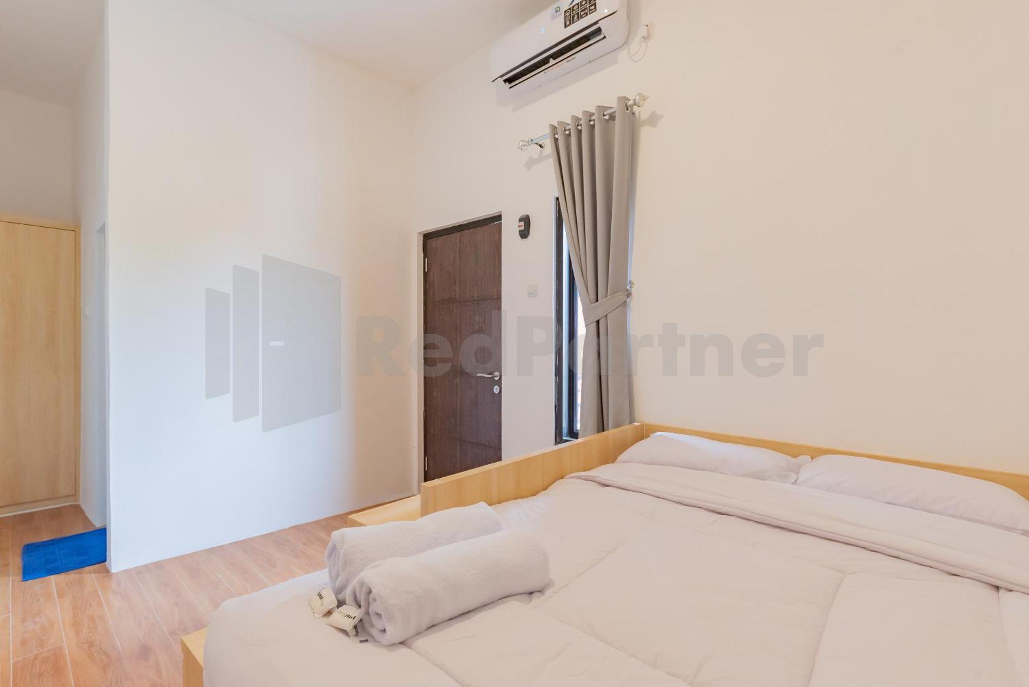 Rumah Panda Guesthouse Redpartner Tangkil  Esterno foto
